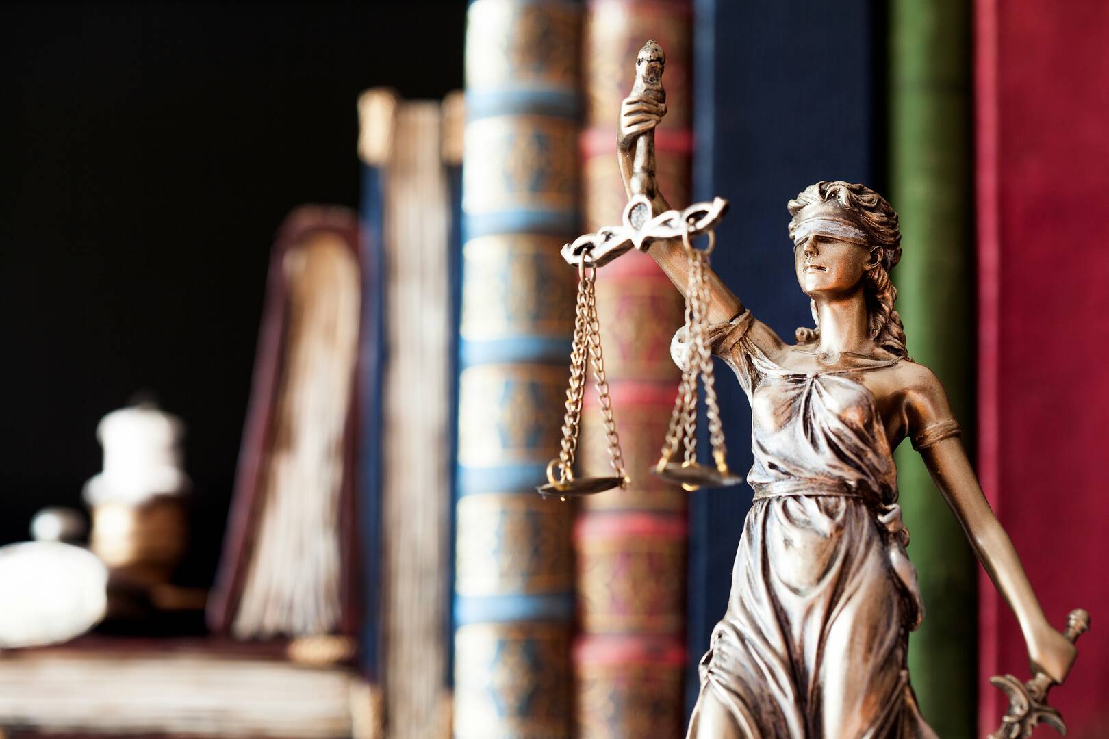 Paula Perez Law
